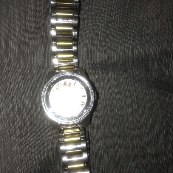 Mavado Bold Quartz Movement Silver Dial - Picture 3 of 8